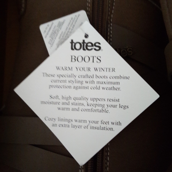 Totes - Picture 3 of 3